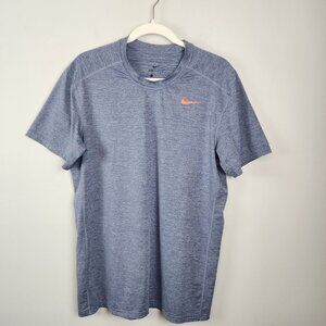 Nike short sleeve performance t shirt sz L men gray dri fit